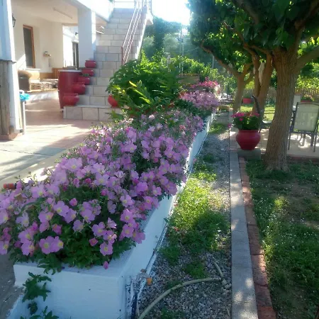 Apartment Dramoundana